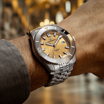 Load image into Gallery viewer, VENEZIANICO Nereide Aureo 42 4521590S - oro - polso