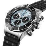 Load image into Gallery viewer, Dettaglio cronografo con totalizzatori e lancette luminescenti.