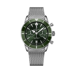 Load image into Gallery viewer, Quadrante verde sunburst con tre contatori cronografo tono su tono, lancette e indici luminescenti, datario a finestrella dell'orologio Breitling Superocean Heritage B01 Chronograph 42