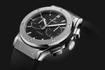 Load image into Gallery viewer, Hublot Classic Fusion Chronograph Titanium 521.NX.1171.RX - cassa in titanio - cinturino gomma nera - quadrante nero con cronografo e datario