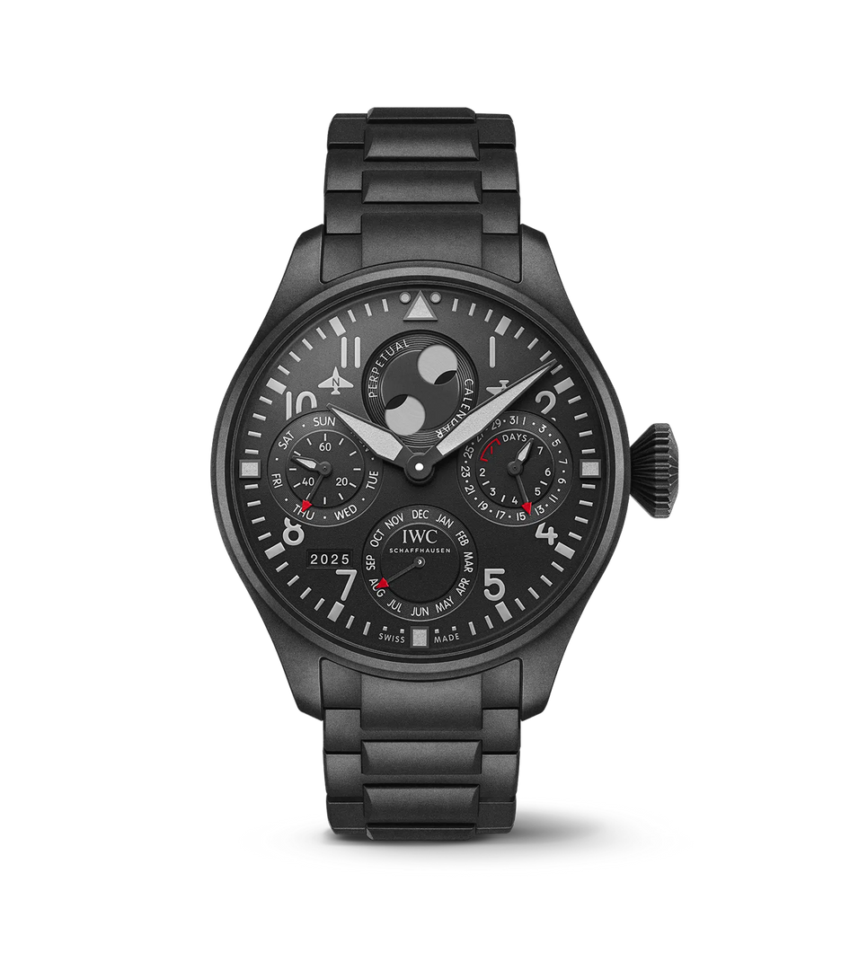 IWC Big Pilot’s Watch Perpetual Calendar TOP GUN Ceratanium IW503604 con cassa e bracciale in Ceratanium nero opaco da 46,2 mm.