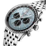 Load image into Gallery viewer, Quadrante blu con indici a bastone luminescenti e lancette del Breitling Navitimer B01 Chronograph 43 AB0138241C1A1.