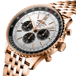 Load image into Gallery viewer, Vista laterale della cassa rotonda in oro rosso 18 carati con vetro zaffiro bombato antiriflesso.