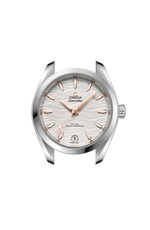 Load image into Gallery viewer, Cassa rotonda in acciaio inox da 34 mm con vetro zaffiro bombato antiriflesso su entrambi i lati e corona a vite dell’Omega Seamaster Aqua Terra