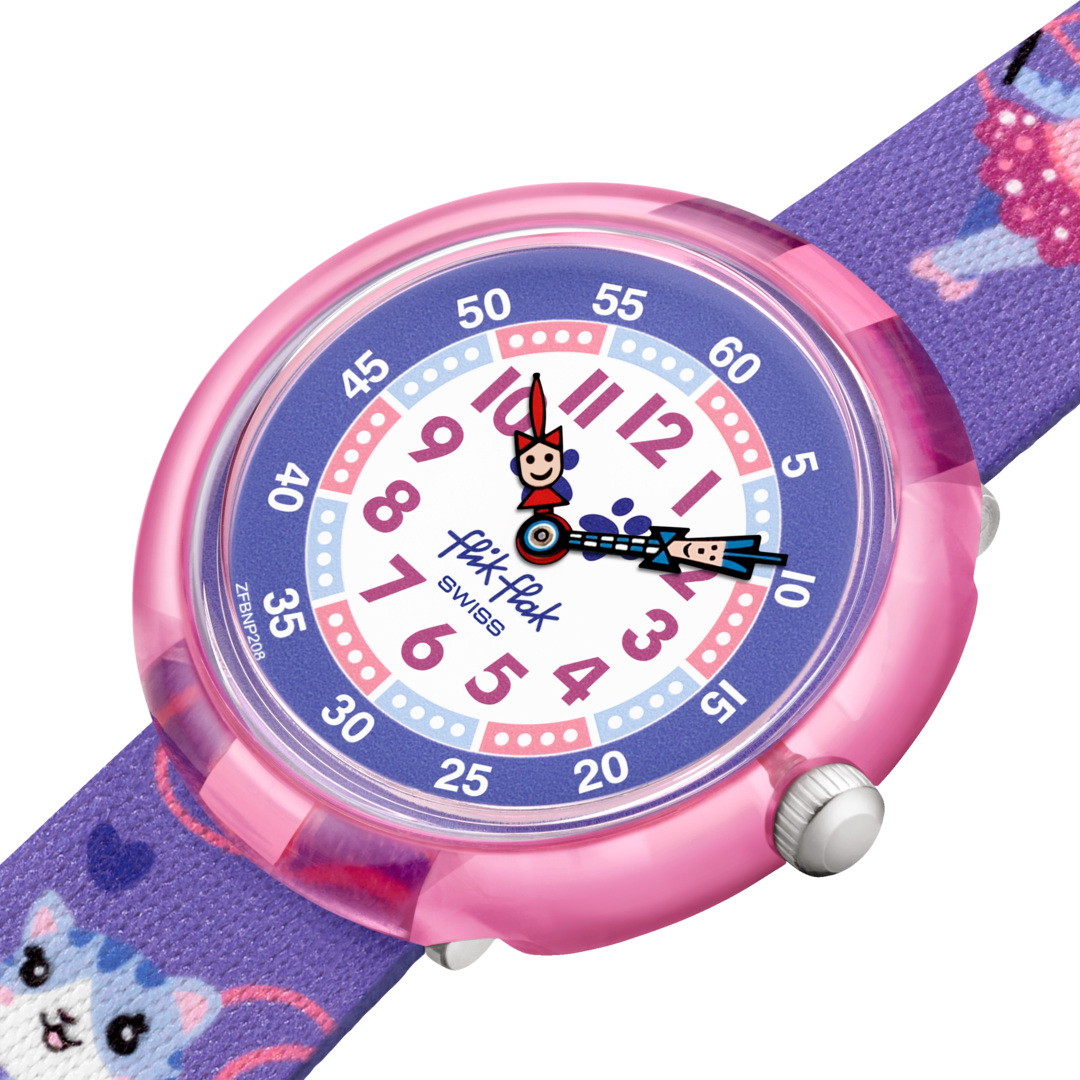 Dettaglio del cinturino in tessuto viola con disegni a tema ballerina