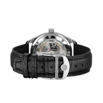 Load image into Gallery viewer, Lancetta dei minuti affusolata che spicca sul quadrante blu, con dettagli argentati e finitura spazzolata della cassa.