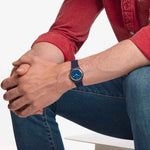 Load image into Gallery viewer, Swatch La night blue SO28N110 - cassa e cinturino materiale in origine biologica - quadrante blu