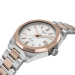 Load image into Gallery viewer, Dettaglio della lunetta dodecagonale e del vetro zaffiro antigraffio con riflessi sul quadrante madreperla.