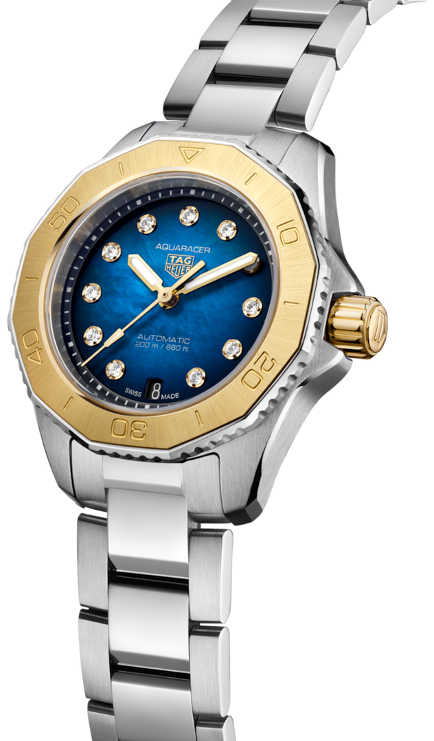 Aquaracer Professional 200 Date