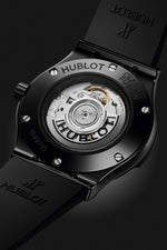 Load image into Gallery viewer, Hublot Classic Fusion Black Magic 511.CM.1171.RX - fondello