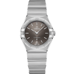 Load image into Gallery viewer, Quadrante grigio sunburst dell'Omega Constellation Quartz 28 mm con indici a bastone e lancette rodiate, cinque stelle a ore 6