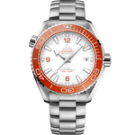 Load image into Gallery viewer, Quadrante bianco con motivo a onde inciso al laser, indici e lancette luminescenti e datario a ore 3 dell’Omega Seamaster Planet Ocean 600M 43,5 mm modello 215.30.44.21.04.001.