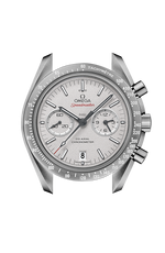 Load image into Gallery viewer, Profilo laterale della cassa in ceramica nera con vetro zaffiro bombato antiriflesso e lunetta in ceramica con scala tachimetrica “Dot over 90”.