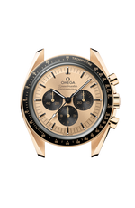 Load image into Gallery viewer, Profilo laterale della cassa in oro Moonshine™ 18 carati con vetro zaffiro bombato antiriflesso e lunetta nera anodizzata con scala tachimetrica “Dot over 90”.