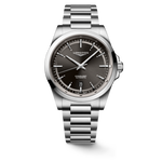 Load image into Gallery viewer, Quadrante nero a raggi di sole con indici applicati e lancette argentate lucide con trattamento Swiss Super-LumiNova® dell'orologio Longines Conquest automatico