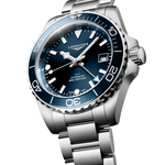 Load image into Gallery viewer, Cassa rotonda in acciaio inossidabile da 41 mm con lunetta girevole unidirezionale in ceramica blu, vetro zaffiro antigraffio e corona a vite dell'orologio Longines HydroConquest GMT