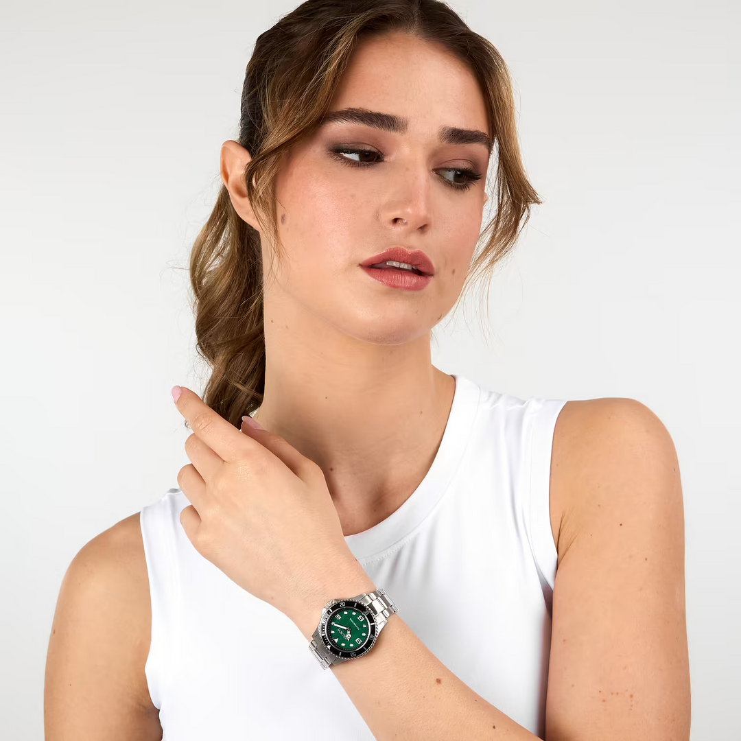 Sector 230 R3253161546 - bracciale acciaio - cassa acciaio - quadrante verde  con datario