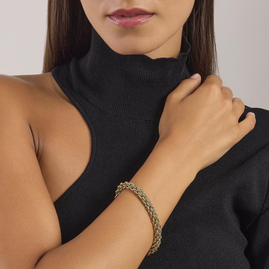 Bracciale dorato con catena