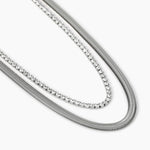 Load image into Gallery viewer, Girocollo con tennis di cristalli
