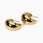 Load image into Gallery viewer, Orecchini a cerchio bombati dorati
