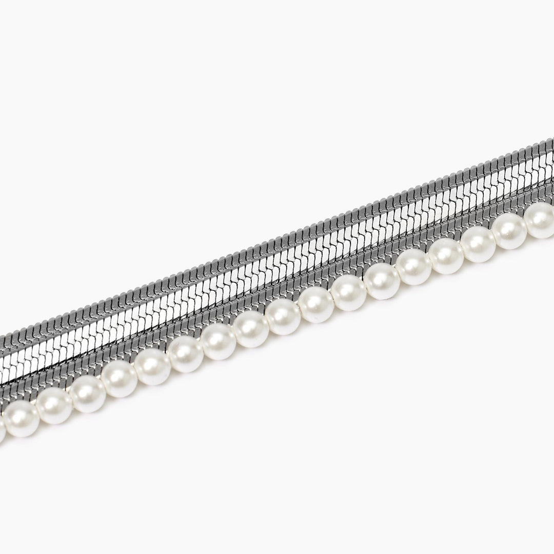 Bracciale con catena e perle conchiglia