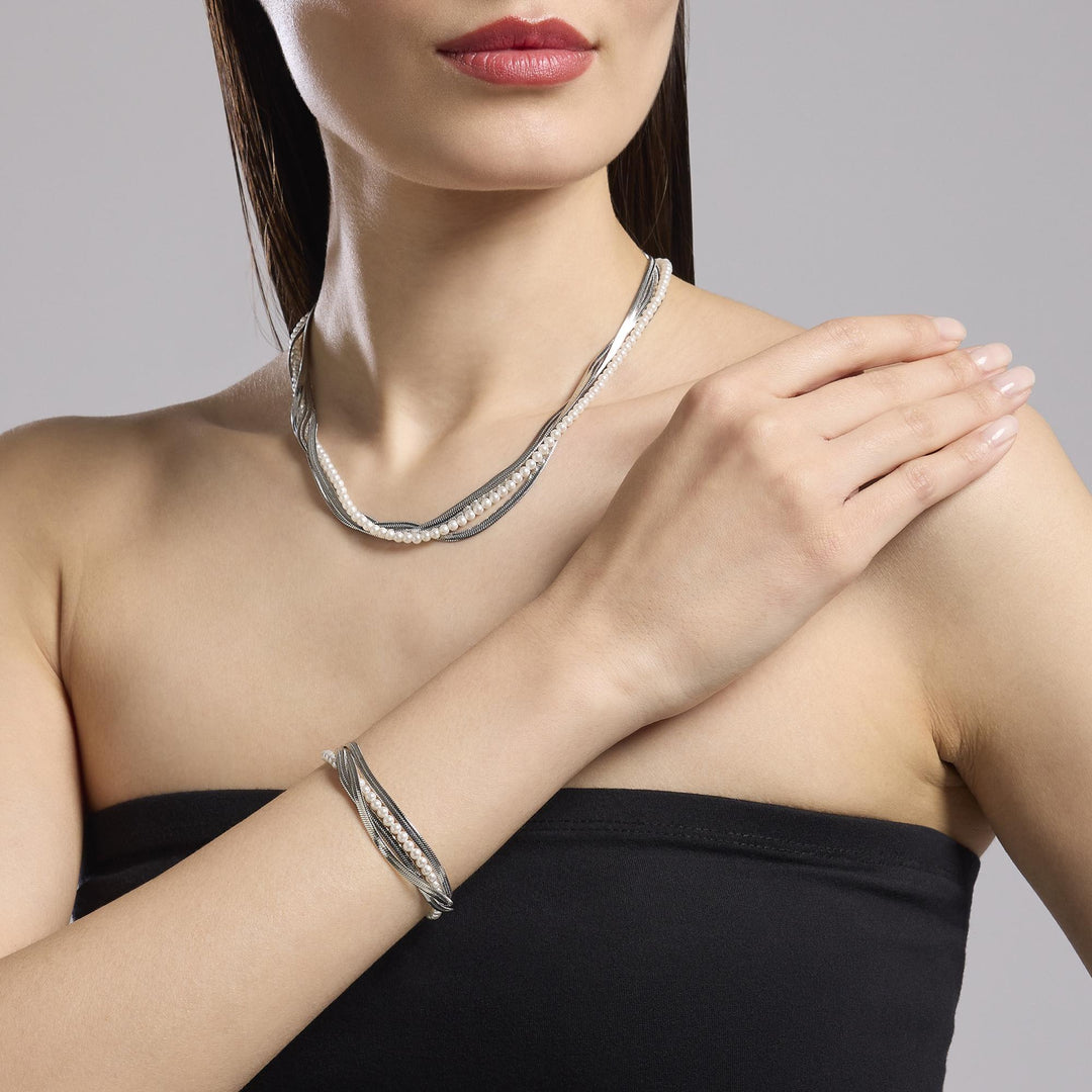 Bracciale con catena e perle conchiglia