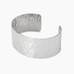 Load image into Gallery viewer, Bracciale bangle in acciaio martellato

