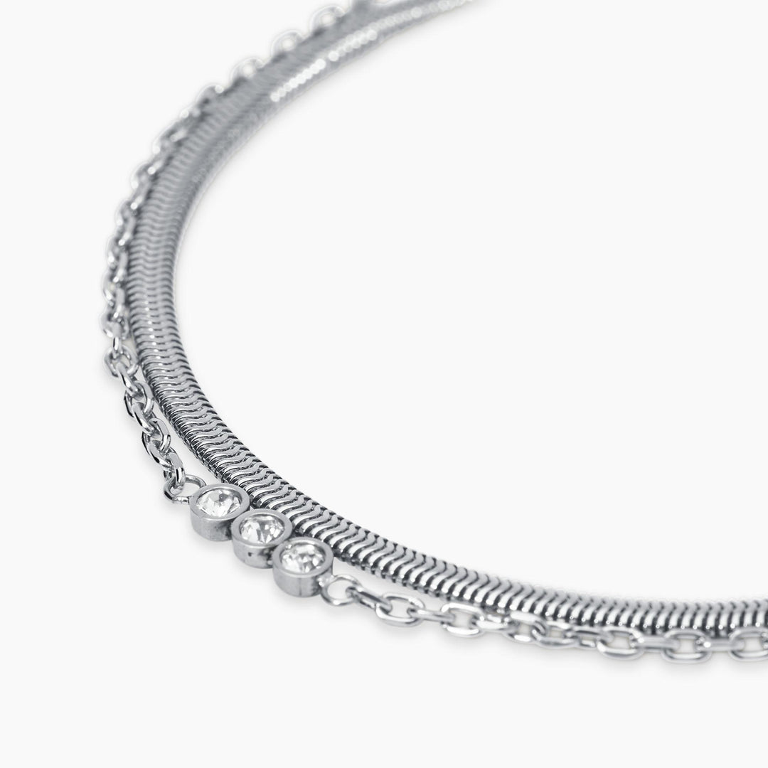 Bracciale con catene e cristalli