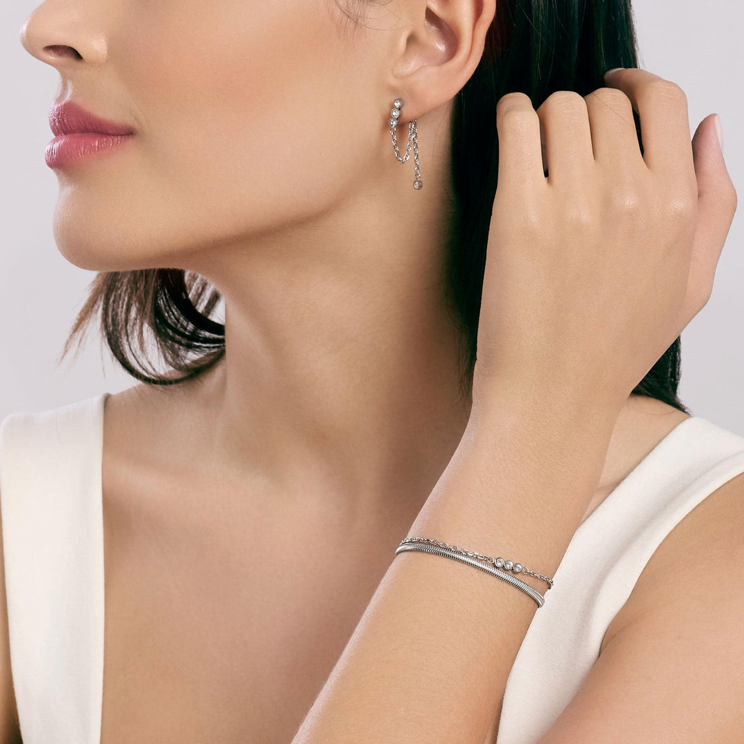 Bracciale con catene e cristalli