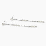 Load image into Gallery viewer, Orecchini con pendenti con perle conchiglia
