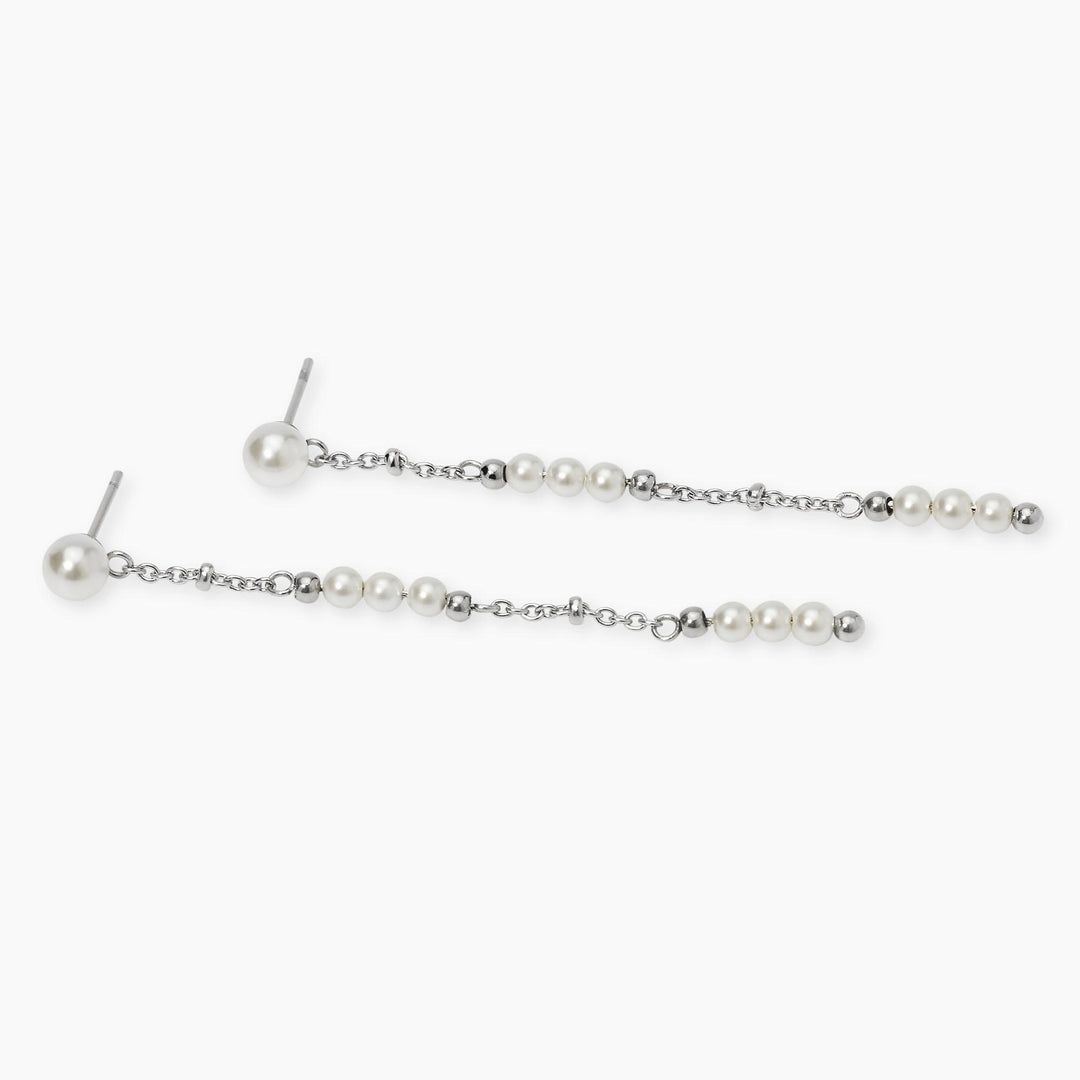 Orecchini con pendenti con perle conchiglia