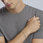 Load image into Gallery viewer, Mabina Bracciale regolabile con catena groumette e viti 534080