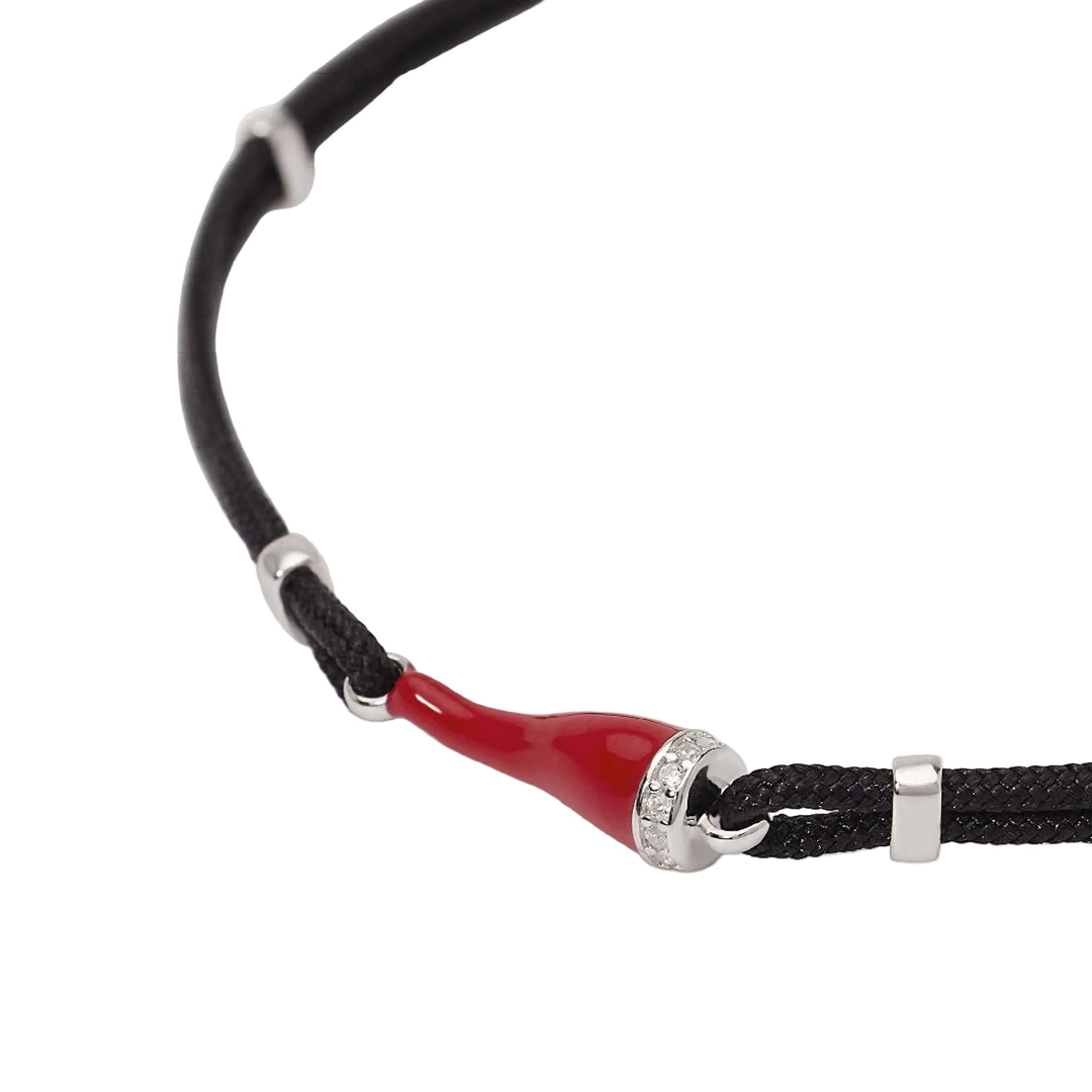 Mabina Bracciale con cornetto rosso smaltato e cordino nero 534119