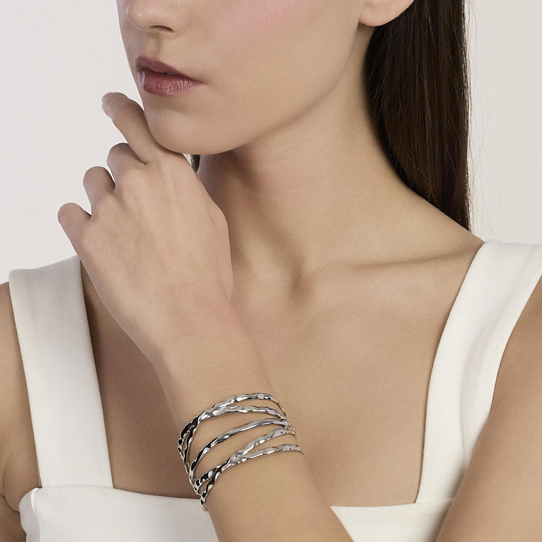 Kidult Bracciale cuff in acciaio martellato 831249