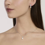 Load image into Gallery viewer, Mabina Girocollo con cascata di zirconi e perla coltivata 553885