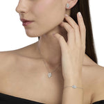 Load image into Gallery viewer, Mabina Girocollo in argento con mano di Fatima 553899