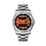 Quadrante arancione con logo missione Orbiter del Breitling Aerospace B70 EB70101A1O1E1 in titanio.