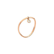 Anello Wave Essentials DoDo in oro rosa 9K con diamante bianco, design a onda elegante e raffinato.