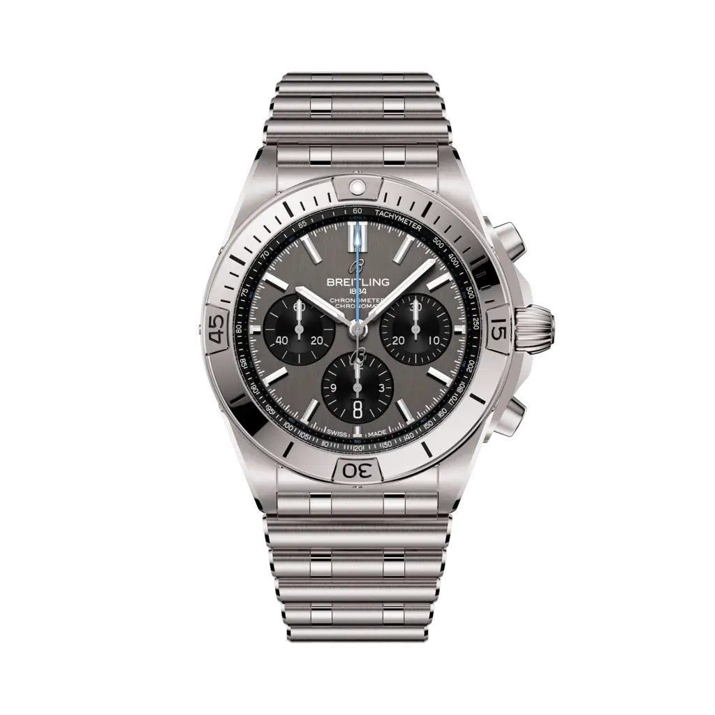 Breitling Chronomat B01 42 con cassa in titanio da 42 mm e bracciale in titanio.