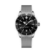 Quadrante nero opaco con indici e lancette luminescenti e datario a finestrella a ore 6 dell'orologio Breitling Superocean Heritage B31 Automatic 40
