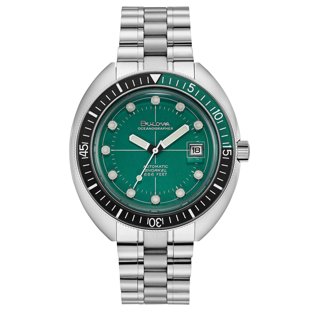 Bulova Oceanographer 96B322 con cassa in acciaio da 44 mm e lunetta verde/nera girevole unidirezionale.