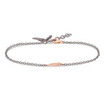 Load image into Gallery viewer, MANO|J Bracciale titanio con cornetto e moschettone in oro rosso CATSMBRTLHRGL