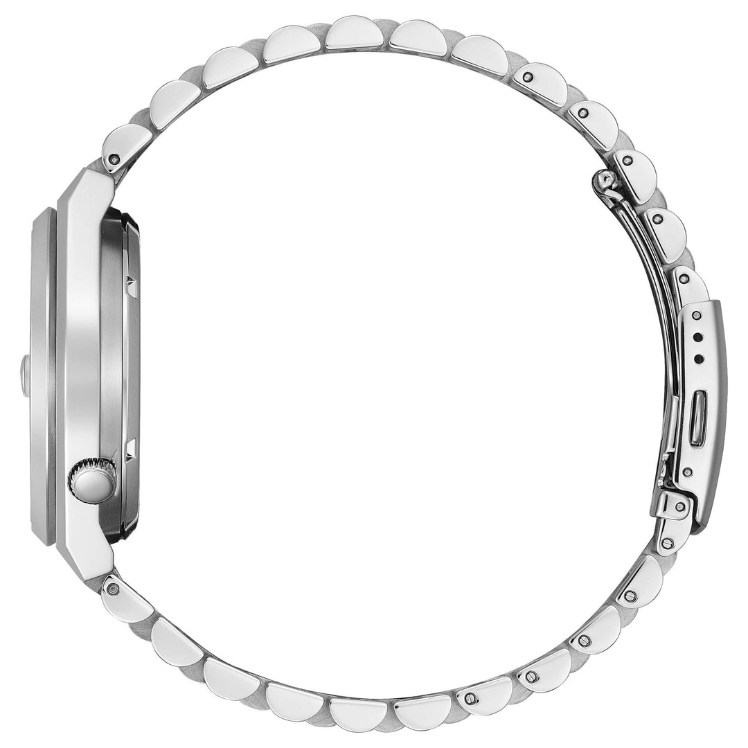 Bracciale in acciaio inox con chiusura deployante a pulsanti.