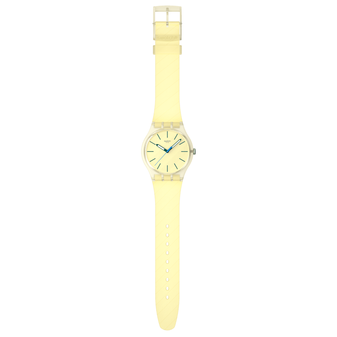 Vista frontale dello Swatch Citrus Tilt SO29J102 con lancette verdi scuro luminescenti e secondi blu su quadrante giallo chiaro vivace.