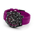 Load image into Gallery viewer, Cinturino viola in caucciù con fibbia ad ardiglione in Breitlight® del Breitling Endurance Pro 38 X83310F61B1S1.
