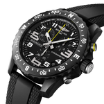 Load image into Gallery viewer, Profilo laterale della cassa nera in Breitlight® con vetro zaffiro antiriflesso e lunetta bidirezionale del modello Endurance Pro 44.
