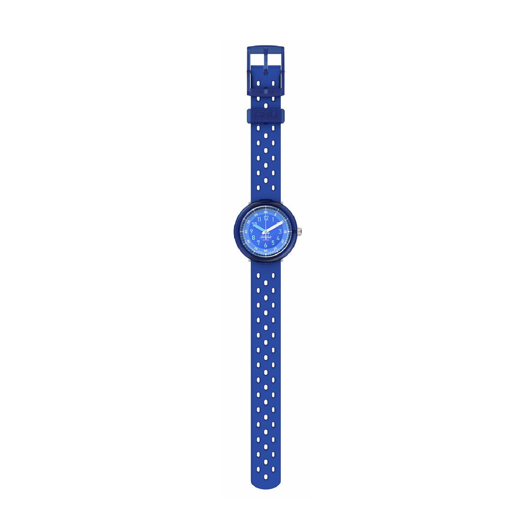 Dettaglio del cinturino in silicone blu bucherellato Flik Flak Fizz in Blue.