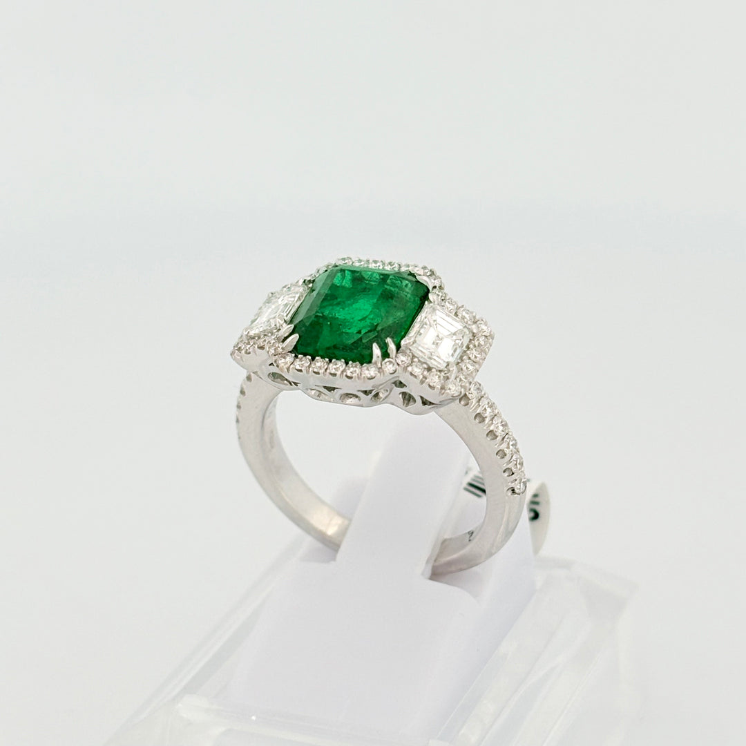 Crivelli Anello con smeraldo e diamanti