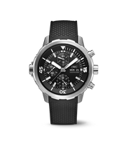IWC Aquatimer Chronograph IW376803 con cassa acciaio 44 mm e quadrante nero luminescente.