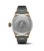 Load image into Gallery viewer, Dettaglio quadrante verde con numeri arabi luminescenti e lancette dorate.
